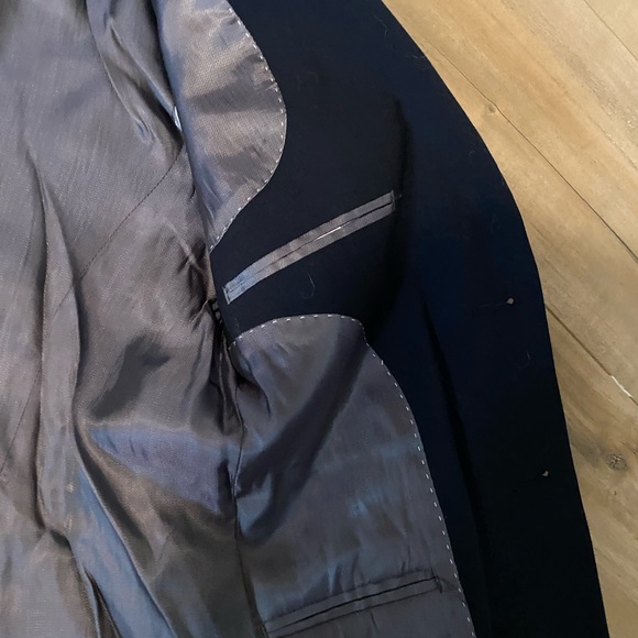 Nordstrom Navy blue 2 button blazer 6/$50 - Picture 2 of 4